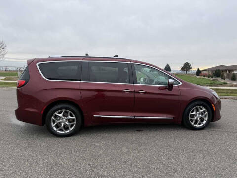2018 Chrysler Pacifica Limited