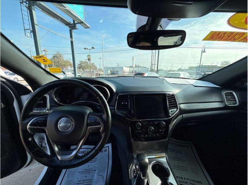 2020 Jeep Grand Cherokee Altitude