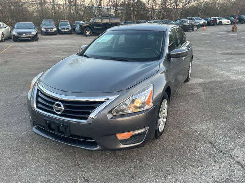 2014 Nissan Altima for sale at Certified Motors LLC in Mableton GA