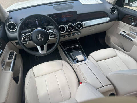 2022 Mercedes-Benz GLB GLB 250 4MATIC