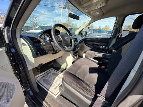 2014 Dodge Grand Caravan SE