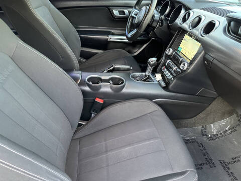 2018 Ford Mustang EcoBoost