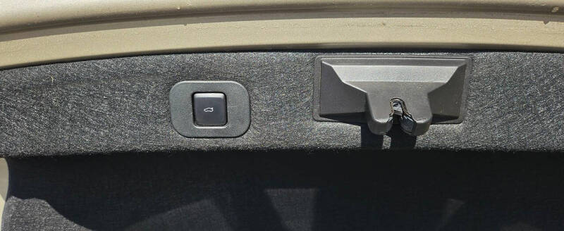 2017 Lincoln Continental Reserve