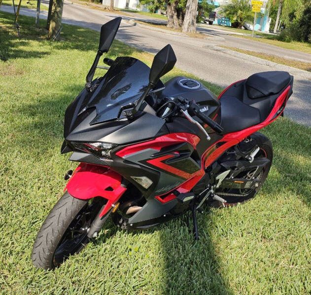 2025 Ninja 500