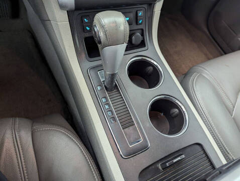 2011 Chevrolet Traverse LT