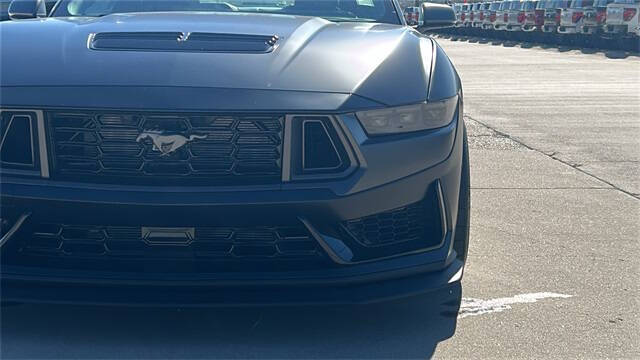 2025 Ford Mustang Dark Horse
