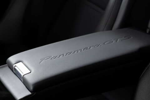 2023 Porsche Panamera GTS