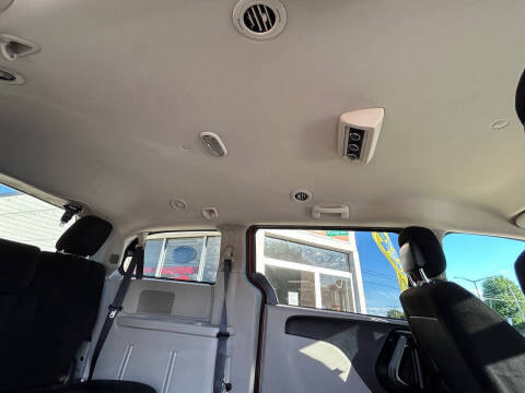 2015 Dodge Grand Caravan SE