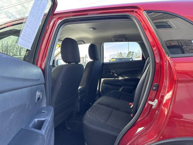 2022 Mitsubishi Outlander Sport ES