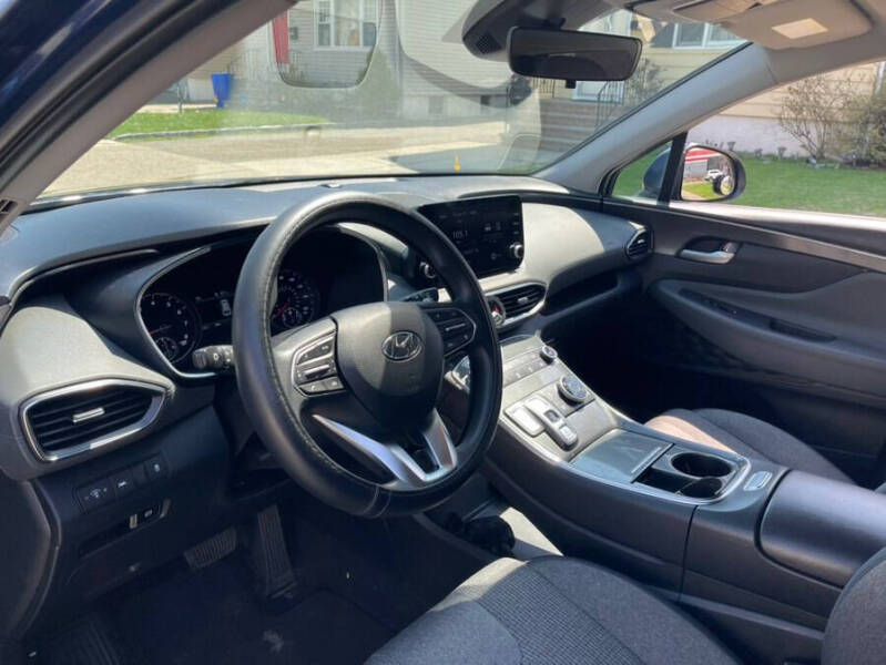 2023 Hyundai Santa Fe SE