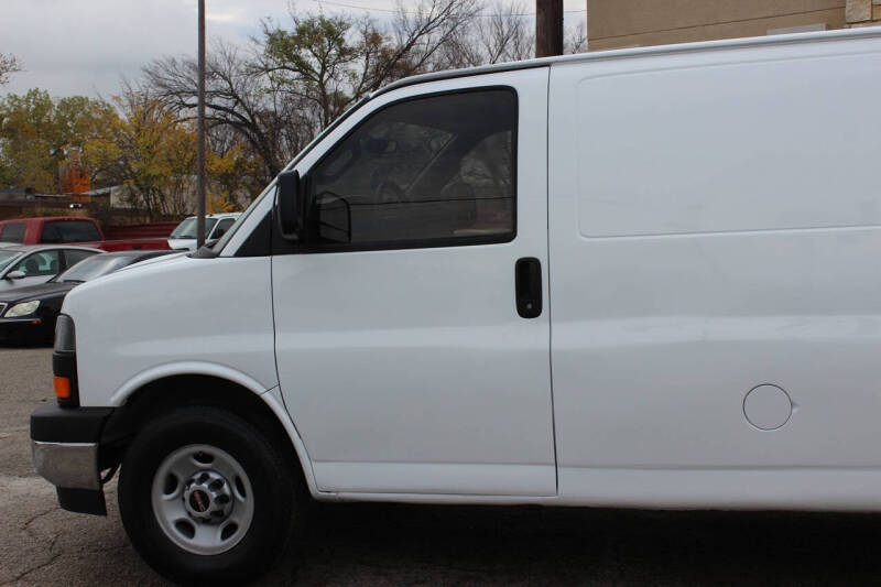 2019 Chevrolet Express 2500