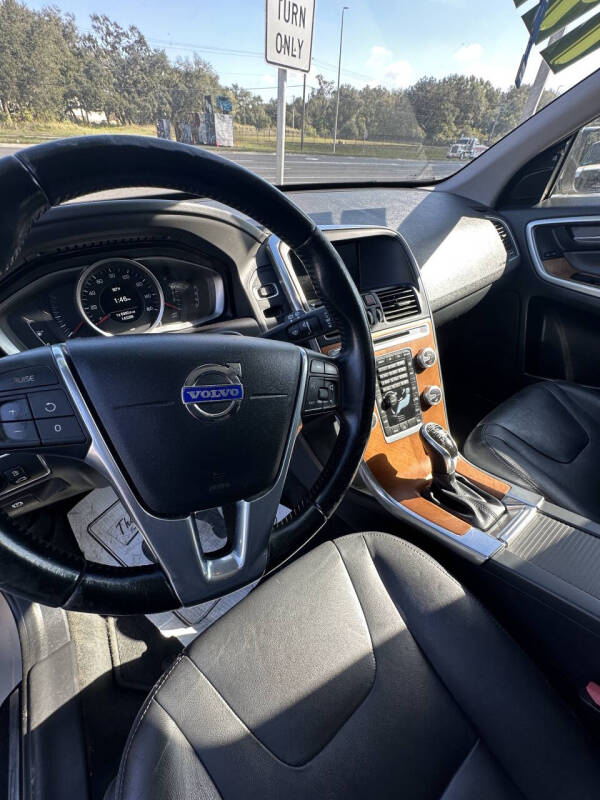 2017 Volvo XC60 T5 Inscription