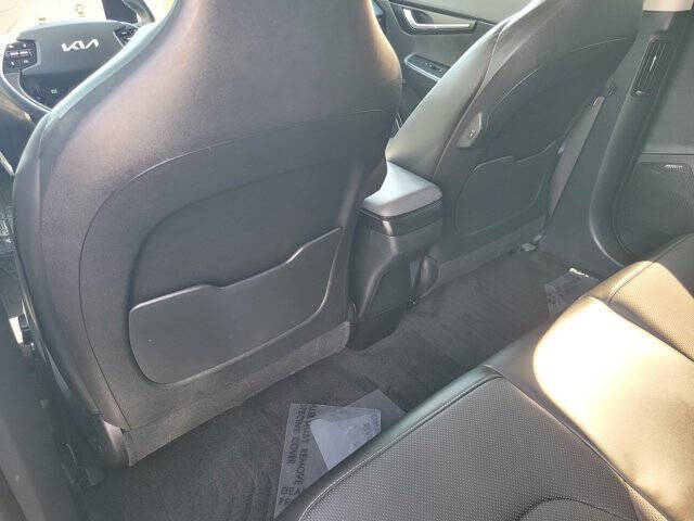 2022 Kia EV6 Wind