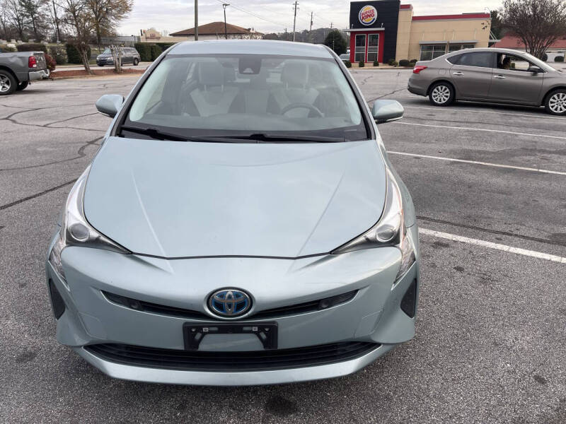 2017 Toyota Prius Two