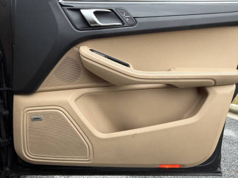 2021 Porsche Macan S