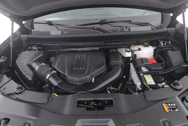 2025 GMC Acadia AT4