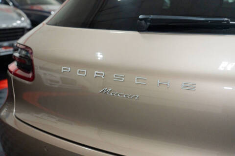 2017 Porsche Macan