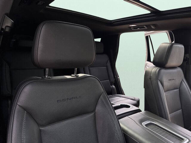 2022 GMC Yukon Denali