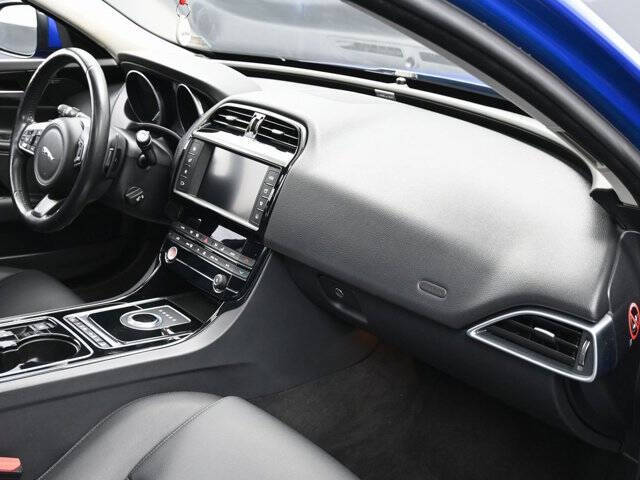 2017 Jaguar XE 20d Premium