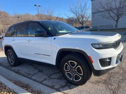 2022 Jeep Grand Cherokee Trailhawk 4xe