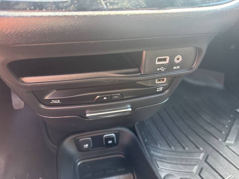 2019 Chrysler Pacifica Touring L Plus
