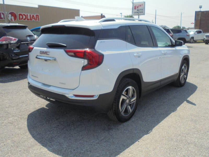 2020 GMC Terrain SLT