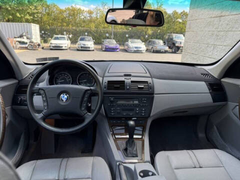 2005 BMW X3 3.0i