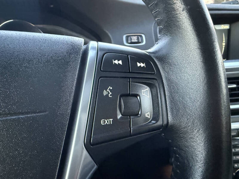 2017 Volvo V60 T5 Premier