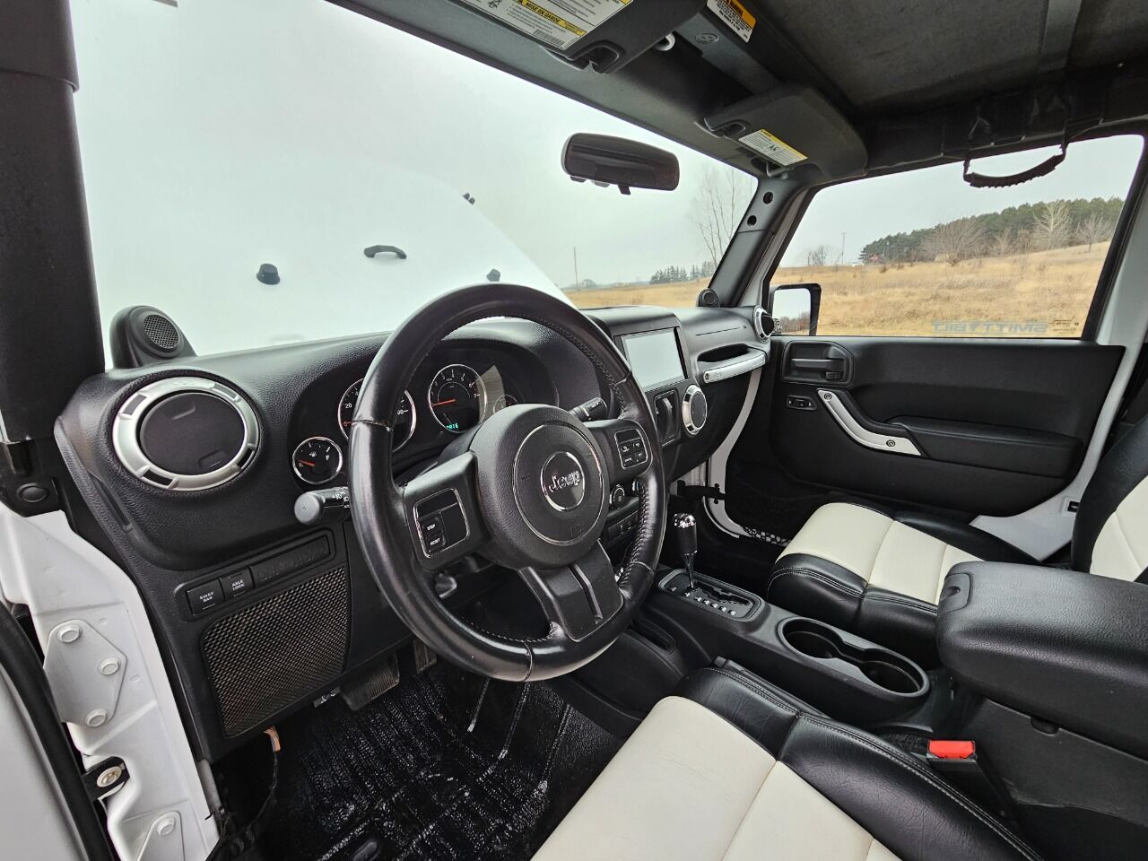 2011 Jeep Wrangler 113