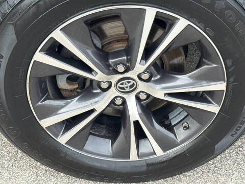 2019 Toyota Highlander LE Plus