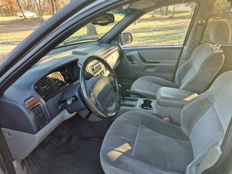 1999 Jeep Grand Cherokee Laredo
