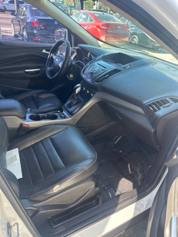 2016 Ford Escape SE