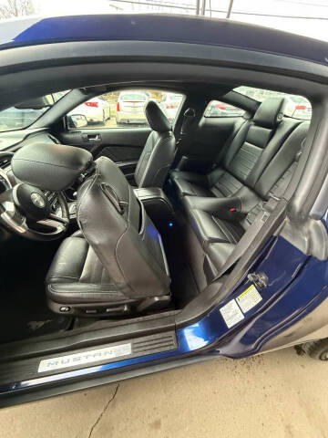 2011 Ford Mustang V6 Premium