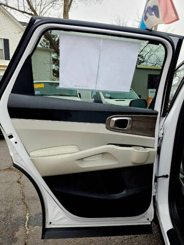 2022 Kia Sorento X-Line S