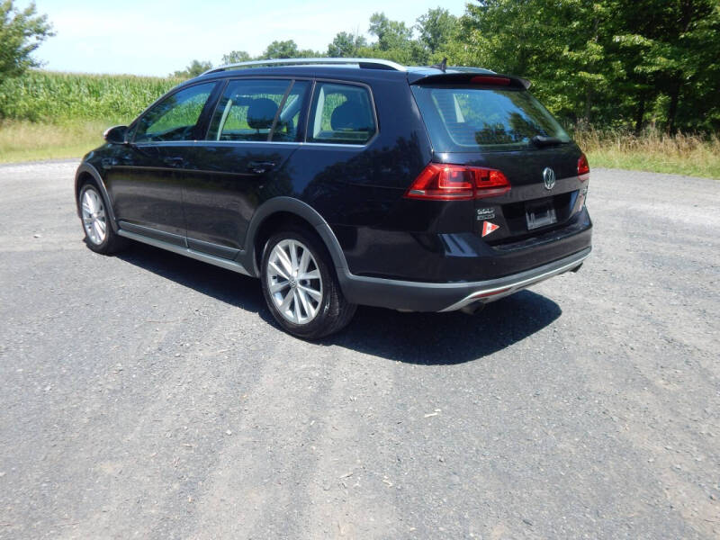 2017 Volkswagen Golf Alltrack