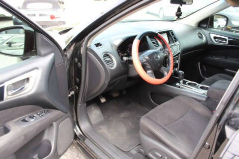 2013 Nissan Pathfinder SV