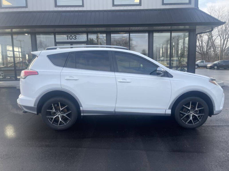 2018 Toyota RAV4 SE