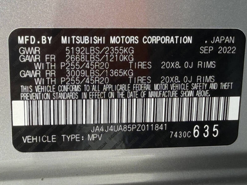 2023 Mitsubishi Outlander SE