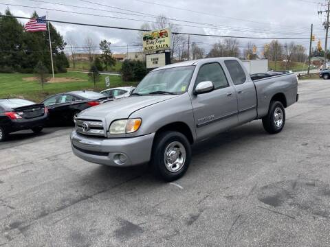 2004 Toyota Tundra for sale at Ricky Rogers Auto Sales in Arden NC