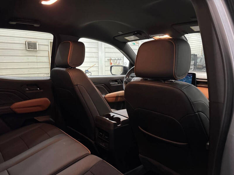 2025 GMC Canyon AT4