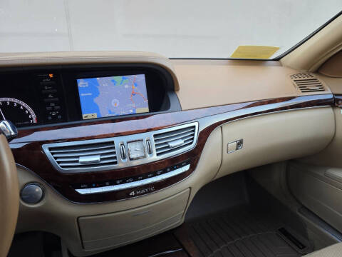 2010 Mercedes-Benz S-Class S 550 4MATIC