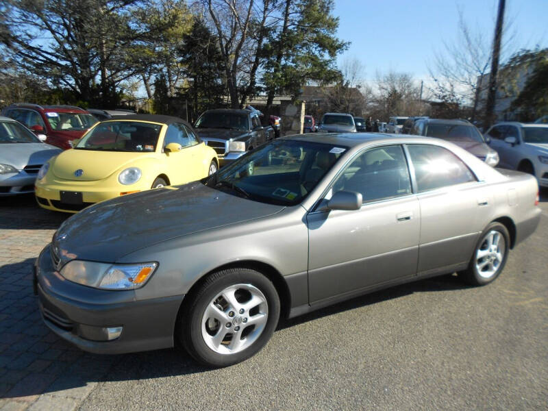 2000 Lexus ES 300 for sale at Precision Auto Sales of New York in Farmingdale NY