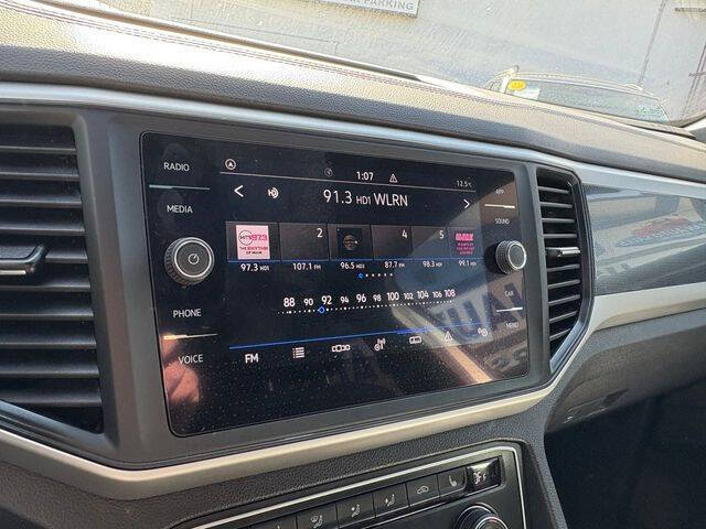 2021 Volkswagen Atlas Cross Sport V6 SE R-Line