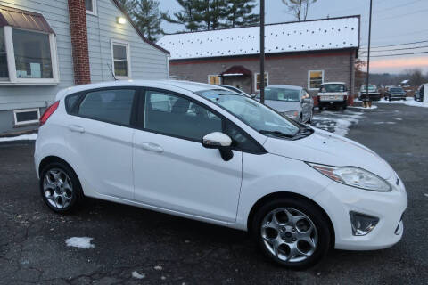 2011 Ford Fiesta SES