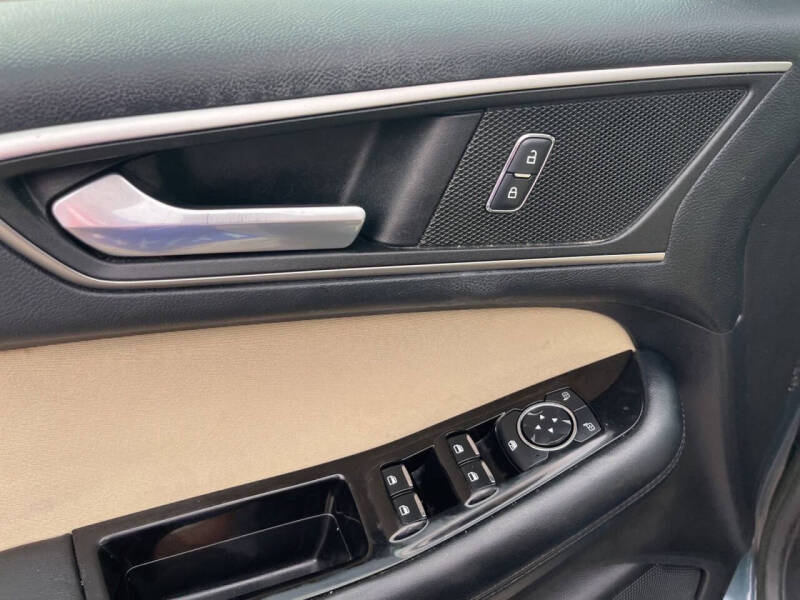 2016 Ford Edge SEL