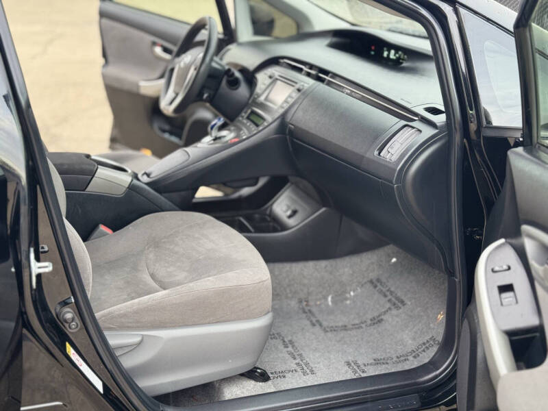 2015 Toyota Prius Three
