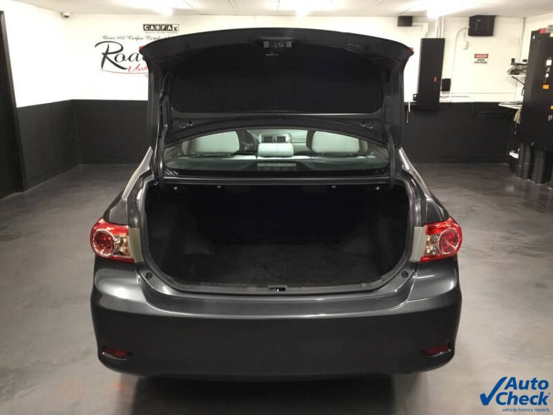 2011 Toyota Corolla LE