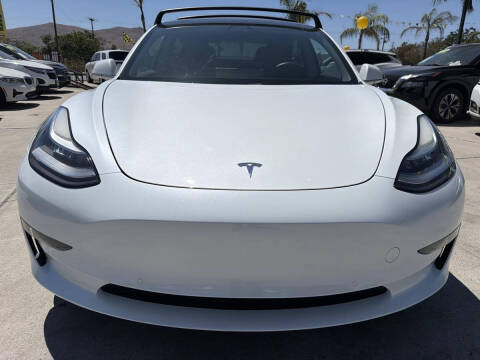 2020 Tesla Model 3 Standard Range Plus