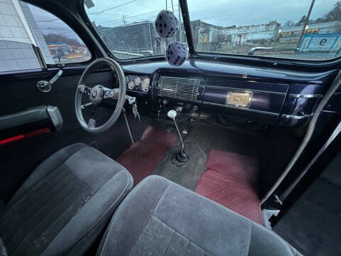 1940 Ford Deluxe