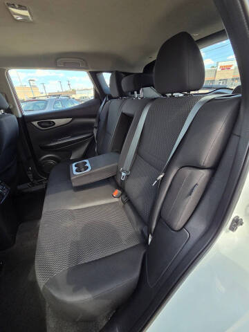 2020 Nissan Rogue Sport S